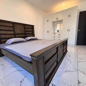 Deluxe Guesthouse