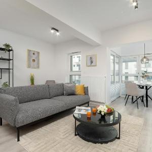 Funkcjonalny Apartament Smart TV & WiFi by Noclegi Renters