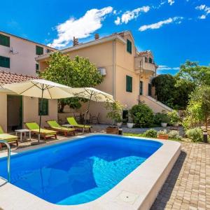 Beatiful Villa Antonela with pool in Makarska