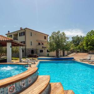 Villa Grande heated pool&whirpool&sauna&pet friendly Krk