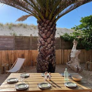 Villa rénovée avec accès plage clim WiFi parking