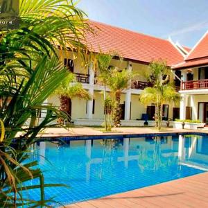 La Palm Garden Hotel