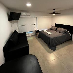 Monoambiente Amoblado con Heladera y Cocina