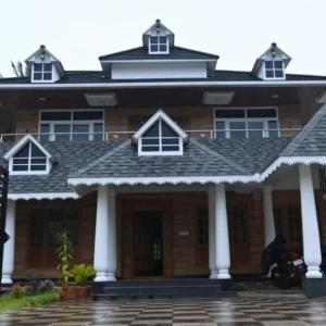 Anandha Grand Paradise