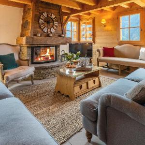 Chalet 4★ 5 chambres spa extérieur navette proche animaux bienvenus - FR-1-304-301