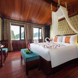 Hera Classic Boutique Cruise