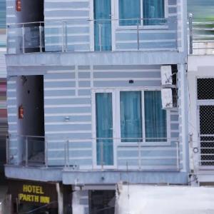 Hotel Parth Inn