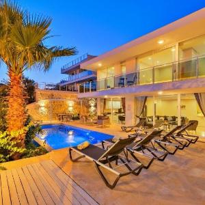 Kalkan 4 Bedroom Villa