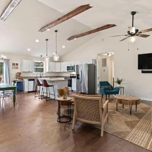 Fern Cottage - Family Home