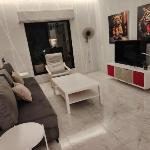 Cozy modern 2 bedroom apartment 