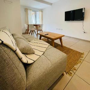 CATEGORIA departamento a dos cuadras del patio olmos 1 dormitorio asador pileta y cochera