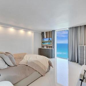 Luxury Oceanfront 3 Bedroom condo on the beach 16 Floor
