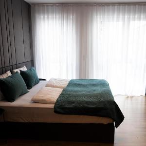 B-Chill House