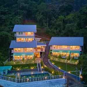Ice Mist Pool Resort Munnar by VOYE HOMES