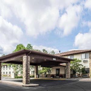 GrandStay Hotel & Suites Minocqua