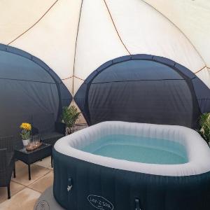 Open Mind Property - HotTub7 Beds & Free Parking
