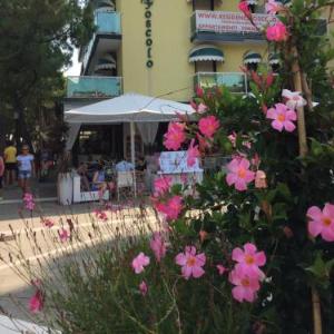 Appartamenti Residence Foscolo for Family