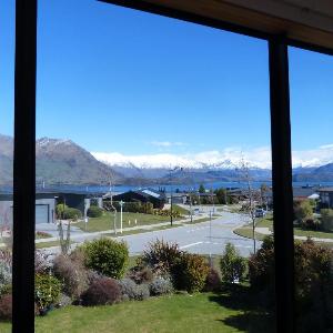 acomo at Clutha - stunning views pool & gym access