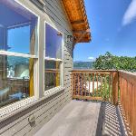 Hutson's Bridgeview Hood River