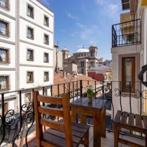 Pi Home & Apartments