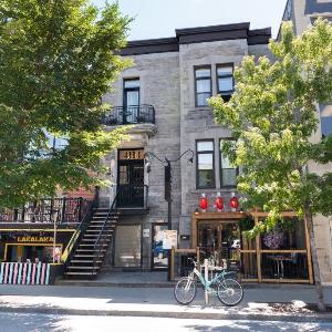 #8 - Refined Studio - Self Check in - Plateau - St-Denis - AC - TV