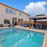 Zion Getaway - Private Oasis w Pool Hot Tub & Game Room Utah
