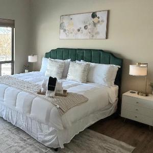 Lionshead Lake Retreat
