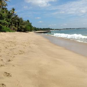 Raja Beach Place