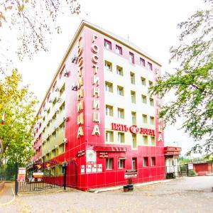 Hotel 5 Zvezd na Suvorova