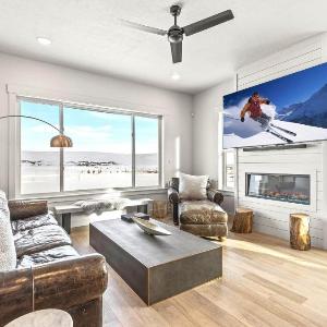 Mountain Getaway Air Hockey E-Bike Ping Pong