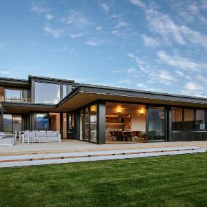 Platinum Ridge - Lake Views