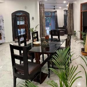 Great Location - 2 BHK Modern Villa with Peaceful Vibes