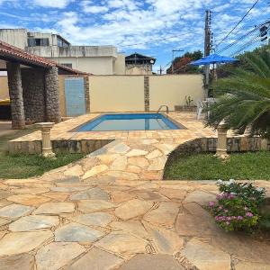 Casa com Piscina