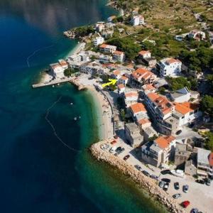 Apartments by the sea Drasnice Makarska - 23448
