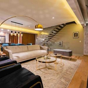 Stylish 3-Level Penthouse with Private Rooftop