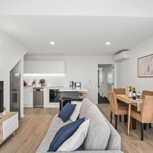 Beautiful Apartment Sleeps 4 Close Town & Ski