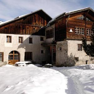 Sta-Maria Youth Hostel