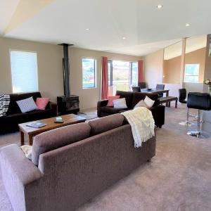 King of the Hill | Spacious & Family Friendly