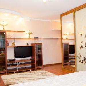 RENT-сервис Apartment Irtyshskaya Naberezhnaya 29