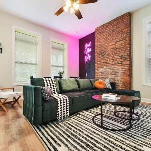 Netflix+BBQ+9Bedrooms With Parking Near Bakery Sq.