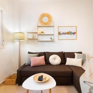 C39 Cosy apt next to the City Center