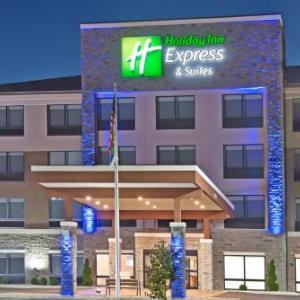 Holiday Inn Express & Suites UNIONTOWN