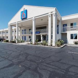 Motel 6-Martinsburg WV