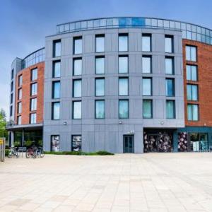 Hotels near The Crescent York - Staycity Aparthotels Barbican Centre