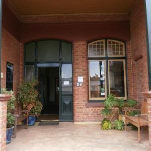 Country Club Tasmania Hotels - Launceston Backpackers