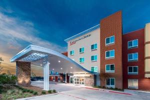 Fairfield Inn & Suites by Marriott Dallas Waxahachie, Waxahachie