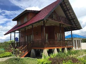 Pelangi Lake Resort and Hotel Belitung, Belitung