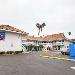Hotels near Ojai Valley Woman's Club - Motel 6-Ventura CA - Downtown
