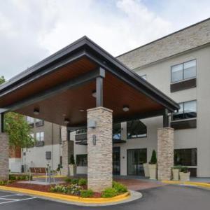 Holiday Inn Express & Suites RALEIGH NE - MEDICAL CTR AREA