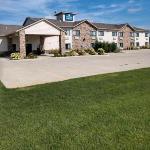Hotels near Great Jones County Fair - Boulders Inn & Suites Monticello